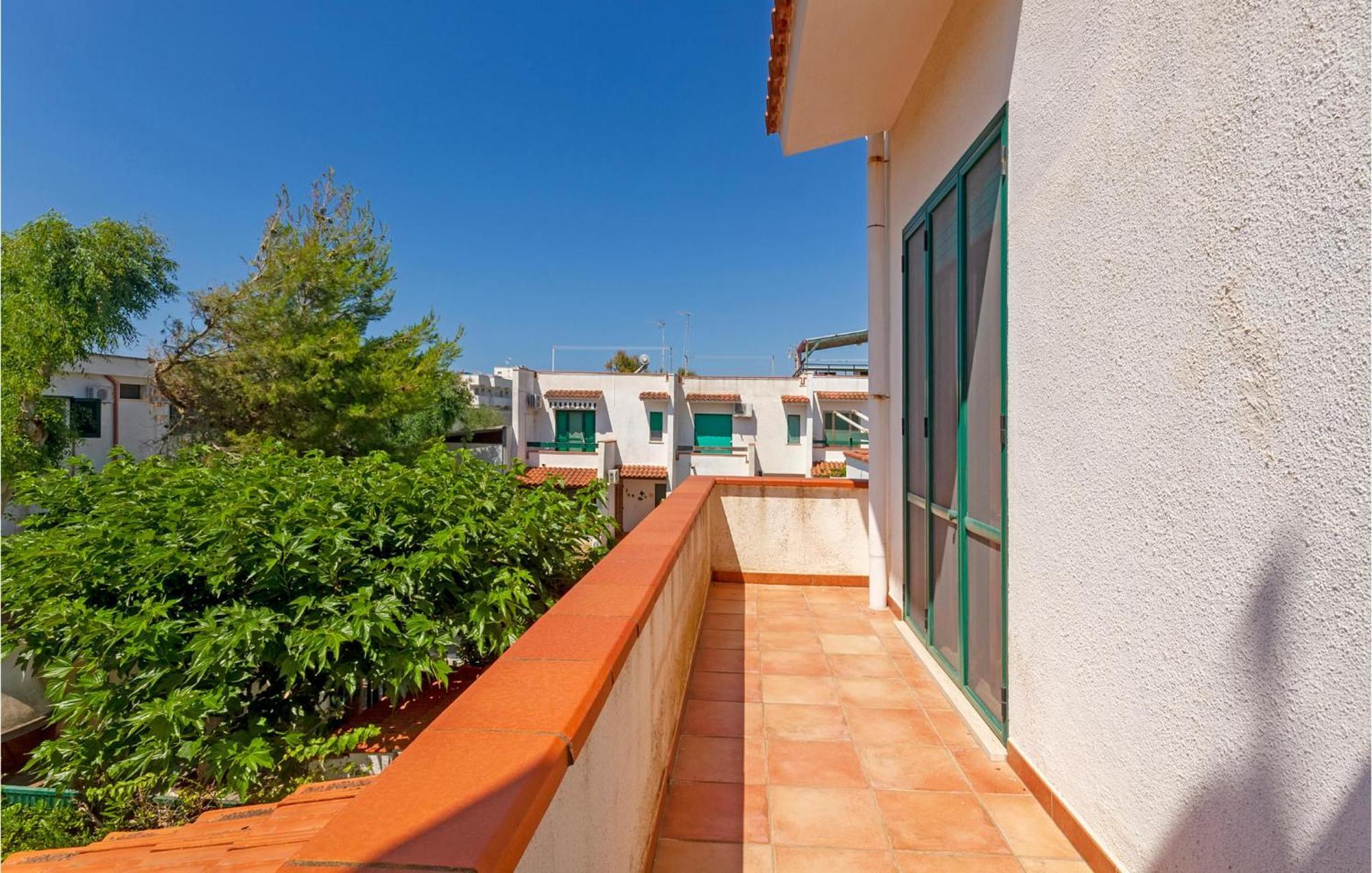 Awesome Home In Manduria With Kitchen Exterior photo